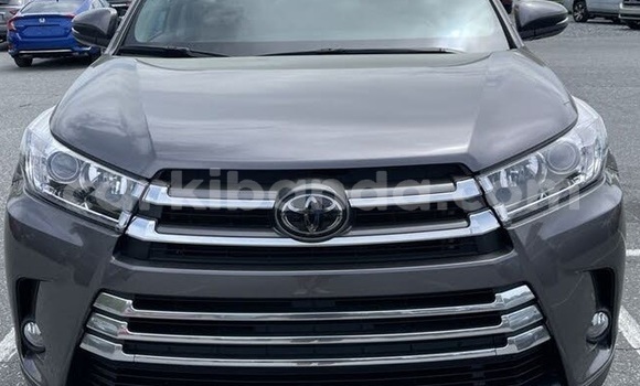 Buy Used Toyota Highlander Other Car in Adjumani in Northern Buy Used Toyota Highlander Other Car in Adjumani in Northern