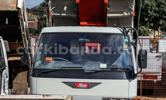 Buy Used Hino Ranger White Truck in Kampala in Uganda Buy Used Hino Ranger White Truck in Kampala in Uganda