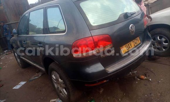 Gura Yakoze Volkswagen Touran Other Imodoka i Bugiri mu Eastern Gura Yakoze Volkswagen Touran Other Imodoka i Bugiri mu Eastern