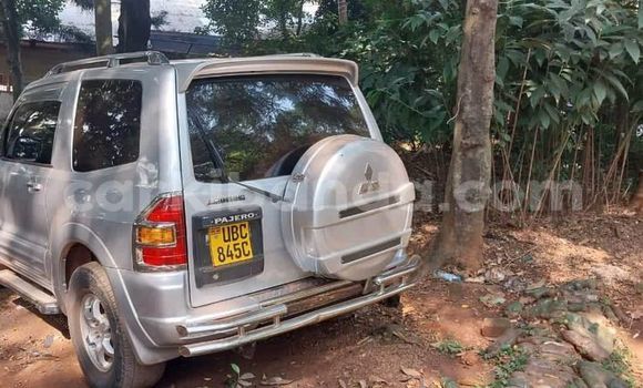 Gura Yakoze Mitsubishi Pajero Other Imodoka i Bombo mu Central Gura Yakoze Mitsubishi Pajero Other Imodoka i Bombo mu Central