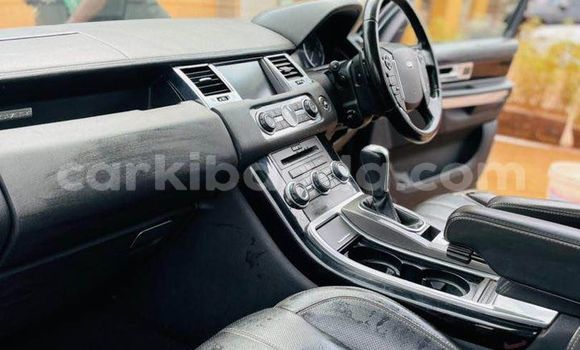 Gura Yakoze Range Rover Range Rover Other Imodoka i Bombo mu Central Gura Yakoze Range Rover Range Rover Other Imodoka i Bombo mu Central