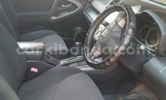 Gura Yakoze Toyota RAV4 Other Imodoka i Bugembe mu Eastern Gura Yakoze Toyota RAV4 Other Imodoka i Bugembe mu Eastern