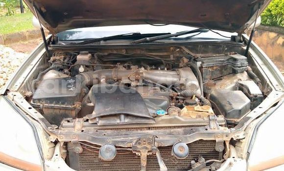 Gura Yakoze Toyota Mark II Other Imodoka i Bombo mu Central Gura Yakoze Toyota Mark II Other Imodoka i Bombo mu Central