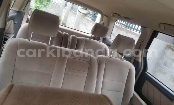 Gura Yakoze Toyota Alphard White Imodoka i Arua mu Uganda Gura Yakoze Toyota Alphard White Imodoka i Arua mu Uganda