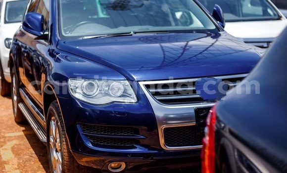 Buy Used Volkswagen Touareg Blue Car in Kampala in Uganda Buy Used Volkswagen Touareg Blue Car in Kampala in Uganda