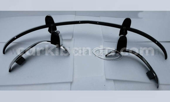 Acheter Triumph Spitfire bumper à Bombo, Central Acheter Triumph Spitfire bumper à Bombo, Central