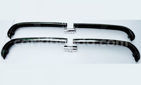 Nunua Borgward Arabella bumpers ndani ya Apac nchini Kaskazini Nunua Borgward Arabella bumpers ndani ya Apac nchini Kaskazini