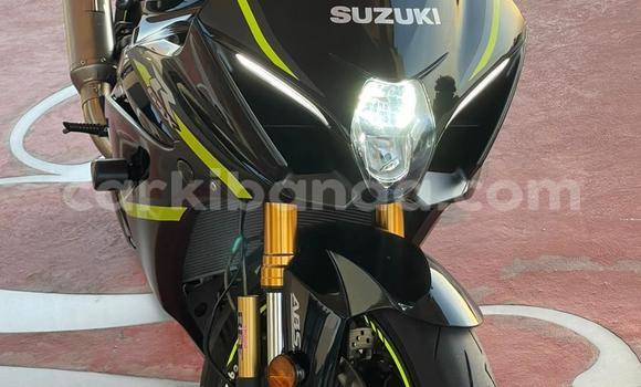 Acheter Occasion Moto Suzuki GSX–R Noir à Kampala, Ouganda