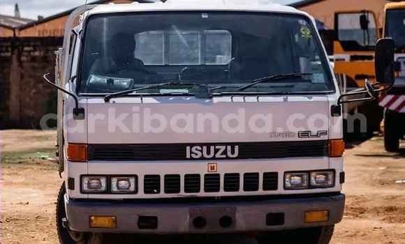 Buy Used Isuzu FTR 850 White Truck in Kampala in Uganda