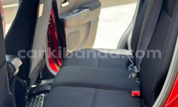 Acheter Occasion Voiture Mitsubishi RVR Autre à Bombo, Central Acheter Occasion Voiture Mitsubishi RVR Autre à Bombo, Central