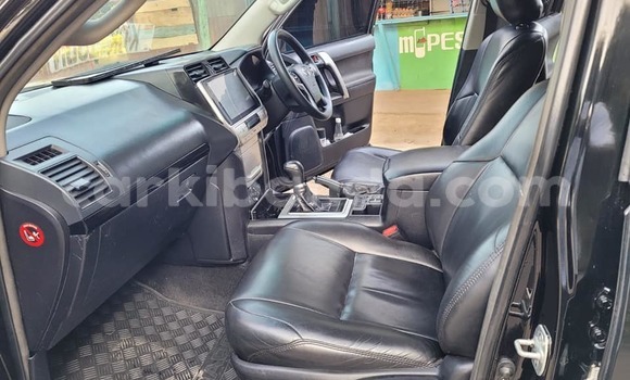 Acheter Occasion Voiture Toyota Land Cruiser Prado Noir à Bugembe, Est Acheter Occasion Voiture Toyota Land Cruiser Prado Noir à Bugembe, Est