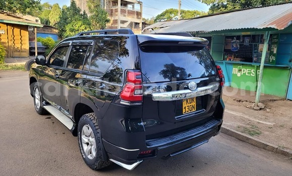Acheter Occasion Voiture Toyota Land Cruiser Prado Noir à Bugembe, Est Acheter Occasion Voiture Toyota Land Cruiser Prado Noir à Bugembe, Est