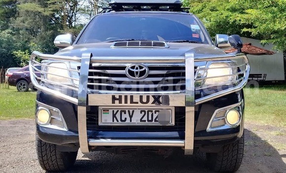 Acheter Occasion Voiture Toyota Hilux Noir à Arua, Ouganda Acheter Occasion Voiture Toyota Hilux Noir à Arua, Ouganda
