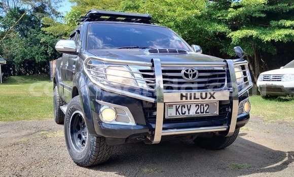 Acheter Occasion Voiture Toyota Hilux Noir à Arua, Ouganda Acheter Occasion Voiture Toyota Hilux Noir à Arua, Ouganda