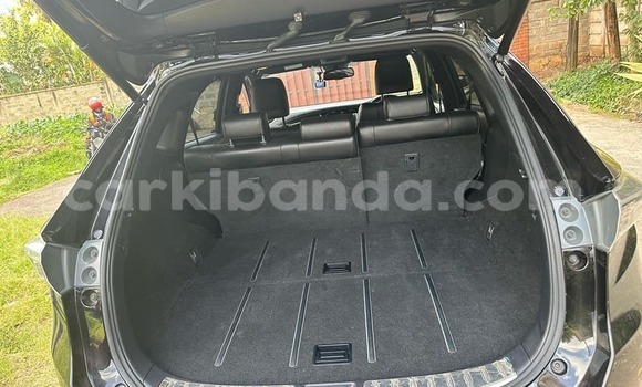 Acheter Occasion Voiture Toyota Harrier Noir à Apac, Nord Acheter Occasion Voiture Toyota Harrier Noir à Apac, Nord