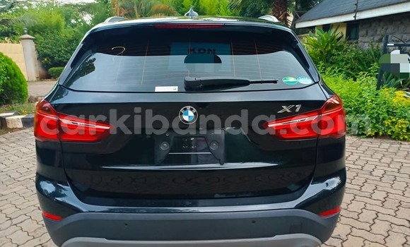 Acheter Occasion Voiture BMW X1 Noir à Arua, Ouganda Acheter Occasion Voiture BMW X1 Noir à Arua, Ouganda