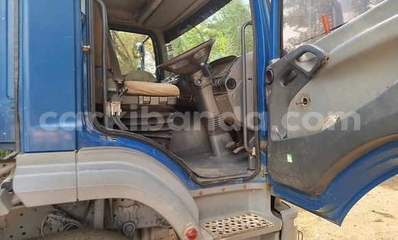 Buy Used Mercedes‒Benz Tipper Blue Truck in Bugiri in Eastern