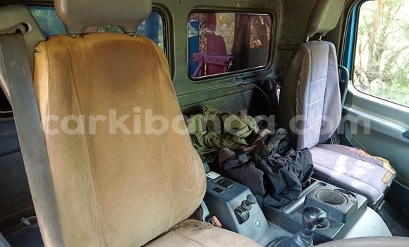 Buy Used Mercedes‒Benz Tipper Blue Truck in Bugiri in Eastern Buy Used Mercedes‒Benz Tipper Blue Truck in Bugiri in Eastern