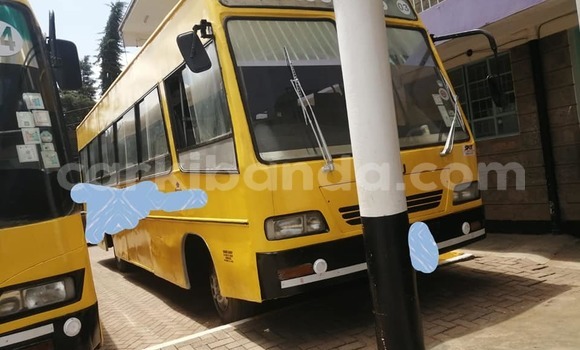 Acheter Occasion Utilitaire Isuzu FTR 850 Autre à Arua, Ouganda Acheter Occasion Utilitaire Isuzu FTR 850 Autre à Arua, Ouganda