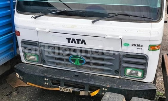 Acheter Occasion Utilitaire Toyota Ade Blanc à Bugembe, Est Acheter Occasion Utilitaire Toyota Ade Blanc à Bugembe, Est