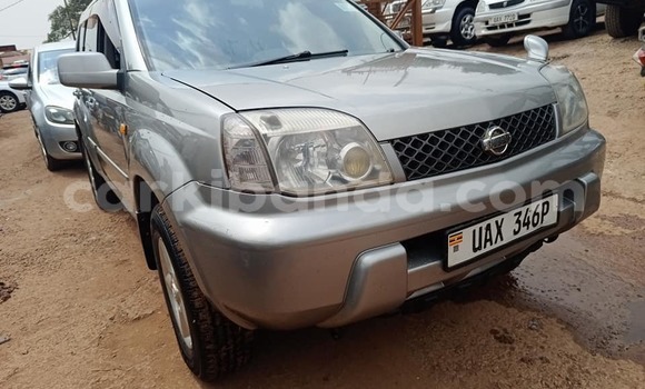 Nunua Ilio tumika Nissan X–Trail Nyingine Gari ndani ya Kampala nchini Uganda