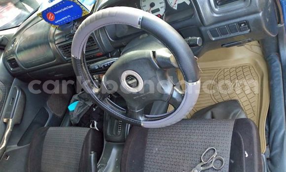 Gura Yakoze Subaru Impreza Blue Imodoka i Kampala mu Uganda Gura Yakoze Subaru Impreza Blue Imodoka i Kampala mu Uganda