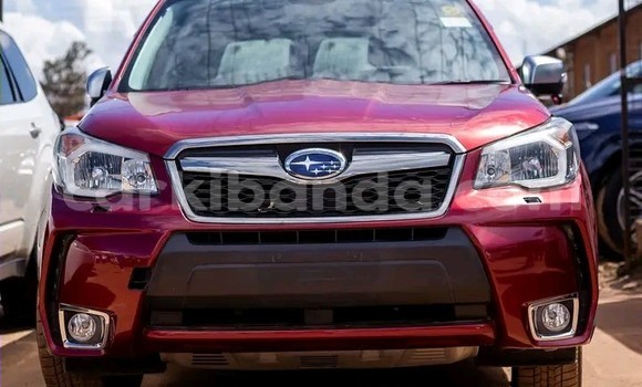 Nunua Ilio tumika Subaru XT Nyekundu Gari ndani ya Kampala nchini Uganda Nunua Ilio tumika Subaru XT Nyekundu Gari ndani ya Kampala nchini Uganda