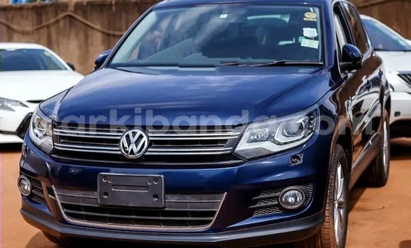Acheter Occasion Voiture Volkswagen Tiguan Bleu à Kampala, Ouganda Acheter Occasion Voiture Volkswagen Tiguan Bleu à Kampala, Ouganda