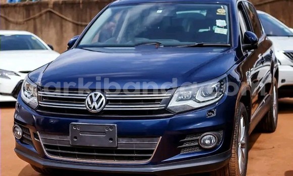 Acheter Occasion Voiture Volkswagen Tiguan Bleu à Kampala, Ouganda Acheter Occasion Voiture Volkswagen Tiguan Bleu à Kampala, Ouganda