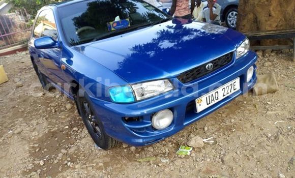 Gura Yakoze Subaru Impreza Blue Imodoka i Kampala mu Uganda Gura Yakoze Subaru Impreza Blue Imodoka i Kampala mu Uganda