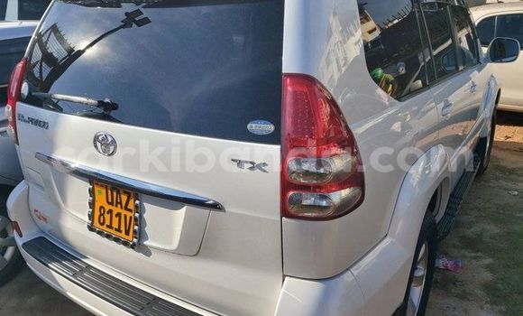 Buy Used Toyota 2000GT White Car in Kampala in Uganda Buy Used Toyota 2000GT White Car in Kampala in Uganda