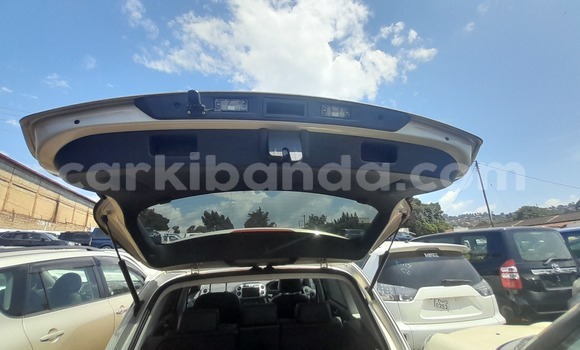 Gura Yakoze Volkswagen Tiguan Silver Imodoka i Kampala mu Uganda