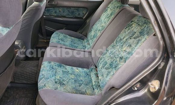 Gura Yakoze AC Ace Other Imodoka i Kampala mu Uganda Gura Yakoze AC Ace Other Imodoka i Kampala mu Uganda