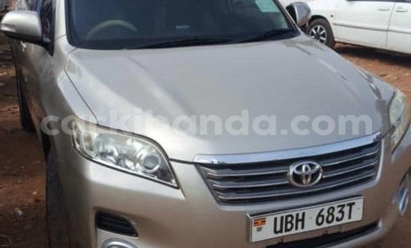Gura Nshya Toyota Vanguard Brown Imodoka i Kampala mu Uganda Gura Nshya Toyota Vanguard Brown Imodoka i Kampala mu Uganda