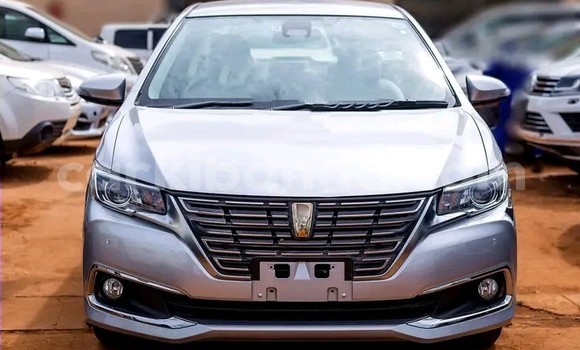 Nunua Imported Toyota Premio Fedha Gari ndani ya Kampala nchini Uganda Nunua Imported Toyota Premio Fedha Gari ndani ya Kampala nchini Uganda