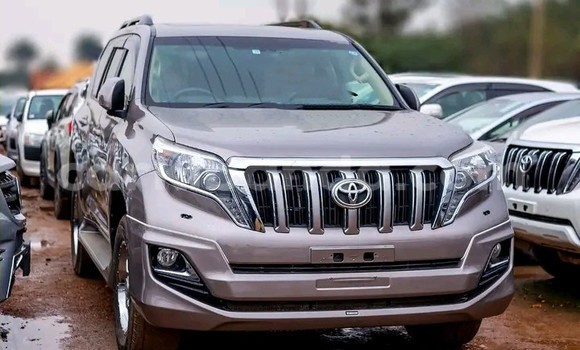 Buy Used Toyota Land Cruiser Prado Beige Car in Kampala in Uganda Buy Used Toyota Land Cruiser Prado Beige Car in Kampala in Uganda