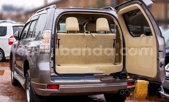 Buy Used Toyota Land Cruiser Prado Beige Car in Kampala in Uganda Buy Used Toyota Land Cruiser Prado Beige Car in Kampala in Uganda