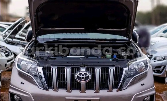Buy Used Toyota Land Cruiser Prado Beige Car in Kampala in Uganda Buy Used Toyota Land Cruiser Prado Beige Car in Kampala in Uganda