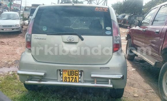 Gura Yakoze Toyota Allex Other Imodoka i Kampala mu Uganda Gura Yakoze Toyota Allex Other Imodoka i Kampala mu Uganda
