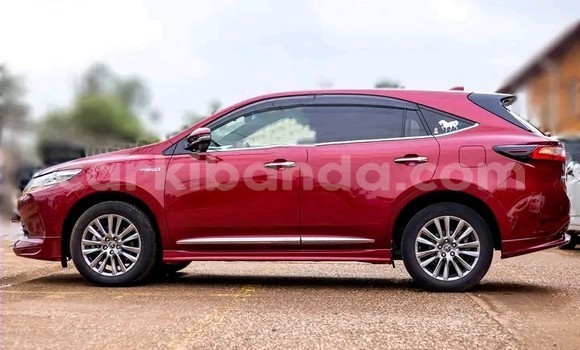 Nunua Ilio tumika Toyota Harrier Nyekundu Gari ndani ya Kampala nchini Uganda Nunua Ilio tumika Toyota Harrier Nyekundu Gari ndani ya Kampala nchini Uganda