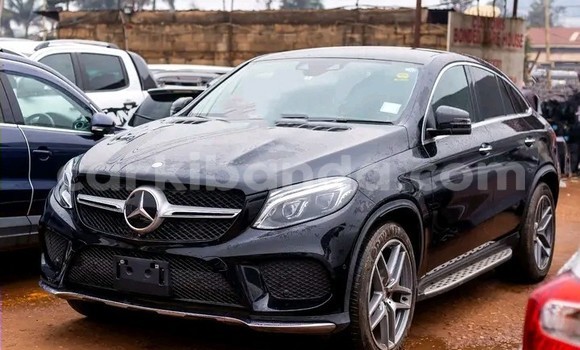 Nunua Ilio tumika Mercedes‒Benz GLE Coupe Nyeusi Gari ndani ya Kampala nchini Uganda Nunua Ilio tumika Mercedes‒Benz GLE Coupe Nyeusi Gari ndani ya Kampala nchini Uganda