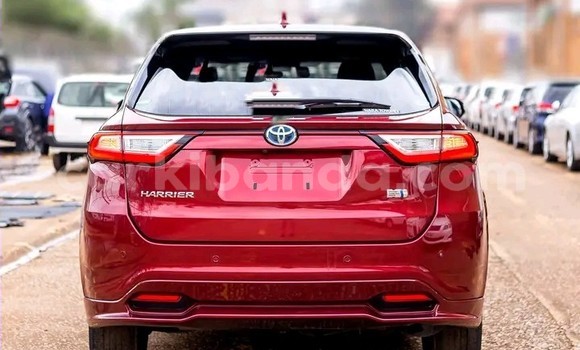 Nunua Ilio tumika Toyota Harrier Nyekundu Gari ndani ya Kampala nchini Uganda Nunua Ilio tumika Toyota Harrier Nyekundu Gari ndani ya Kampala nchini Uganda