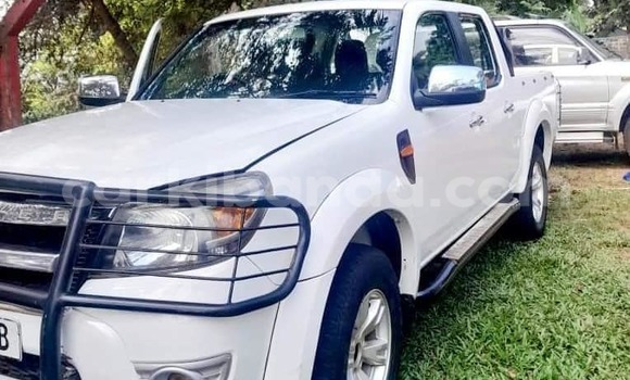 Acheter Occasion Voiture Ford Ranger Blanc à Bombo, Central