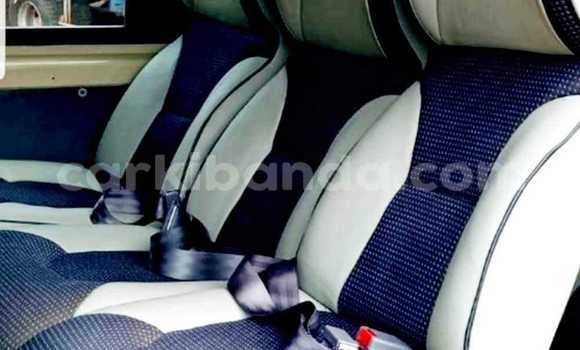 Acheter Occasion Voiture Toyota Hiace Blanc à Bombo, Central Acheter Occasion Voiture Toyota Hiace Blanc à Bombo, Central