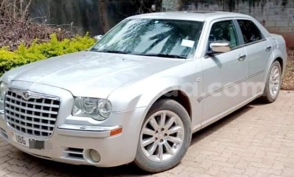 Acheter Occasion Voiture Chrysler 300 Autre à Arua, Ouganda Acheter Occasion Voiture Chrysler 300 Autre à Arua, Ouganda