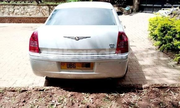 Acheter Occasion Voiture Chrysler 300 Autre à Arua, Ouganda Acheter Occasion Voiture Chrysler 300 Autre à Arua, Ouganda
