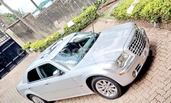 Acheter Occasion Voiture Chrysler 300 Autre à Arua, Ouganda Acheter Occasion Voiture Chrysler 300 Autre à Arua, Ouganda