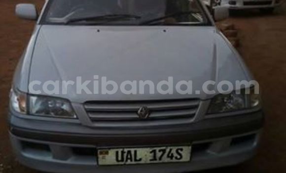 Acheter Occasion Voiture Toyota Premio Gris à Kampala, Ouganda Acheter Occasion Voiture Toyota Premio Gris à Kampala, Ouganda