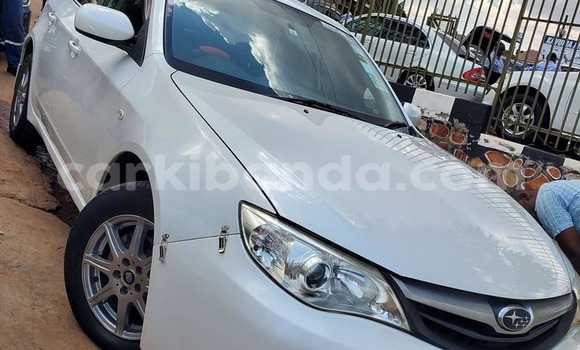Acheter Occasion Voiture Subaru Impreza Blanc à Bugiri, Est Acheter Occasion Voiture Subaru Impreza Blanc à Bugiri, Est