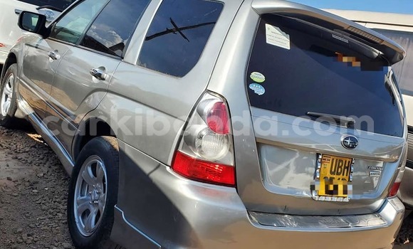 Acheter Occasion Voiture Subaru Forester Autre à Bombo, Central Acheter Occasion Voiture Subaru Forester Autre à Bombo, Central